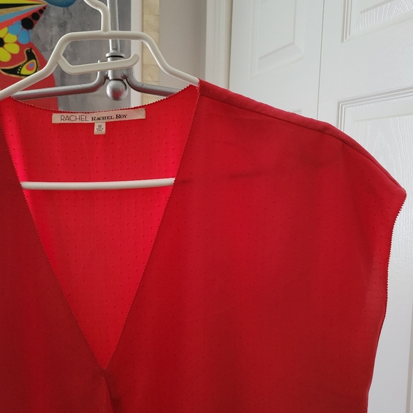 Red Rachel Roy V-neck Top - Picture 4 of 12